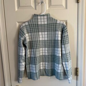 Tahari Green and White Plaid Sweater
